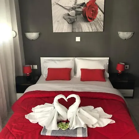 Niriides Apartment *